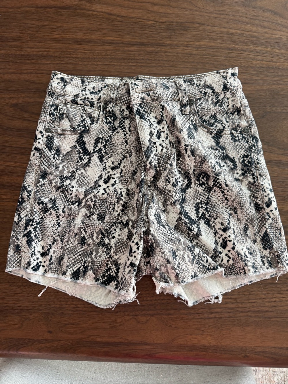 Kut from the Kloth Snake Print Jean Shorts - Black & Cream